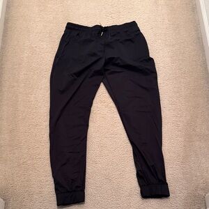 Zyia women's Black Jogger Pants Everywhere Sz Medium EUC